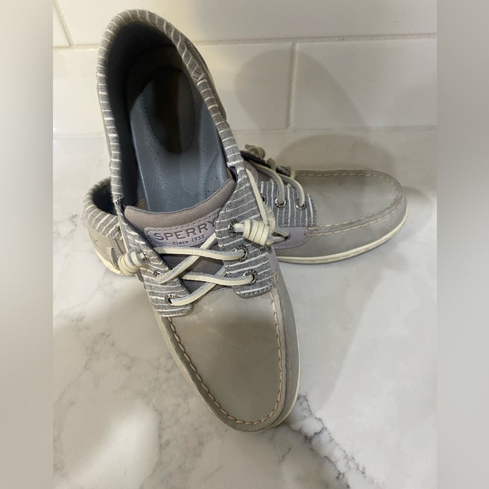 Ladies light gray Sperry shoes